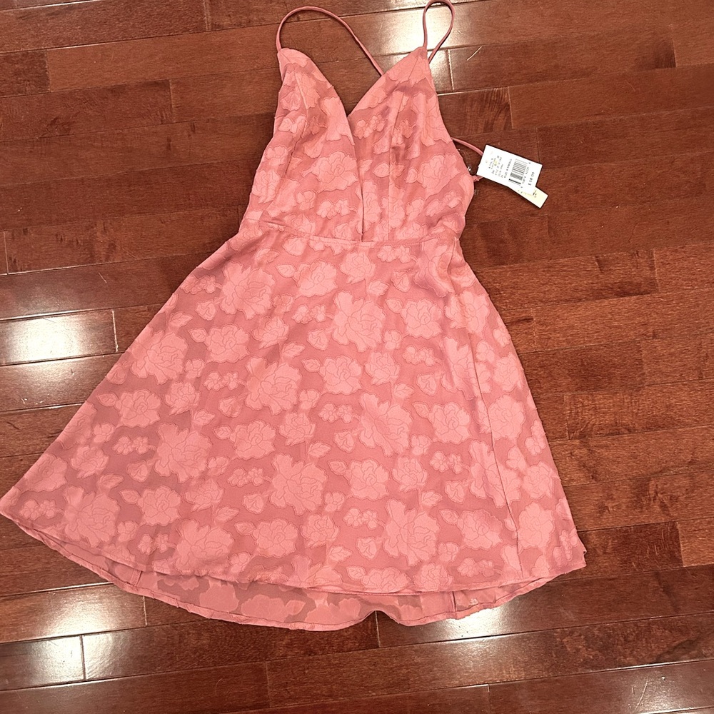 NWT Rose Dress - Picture 1 of 4